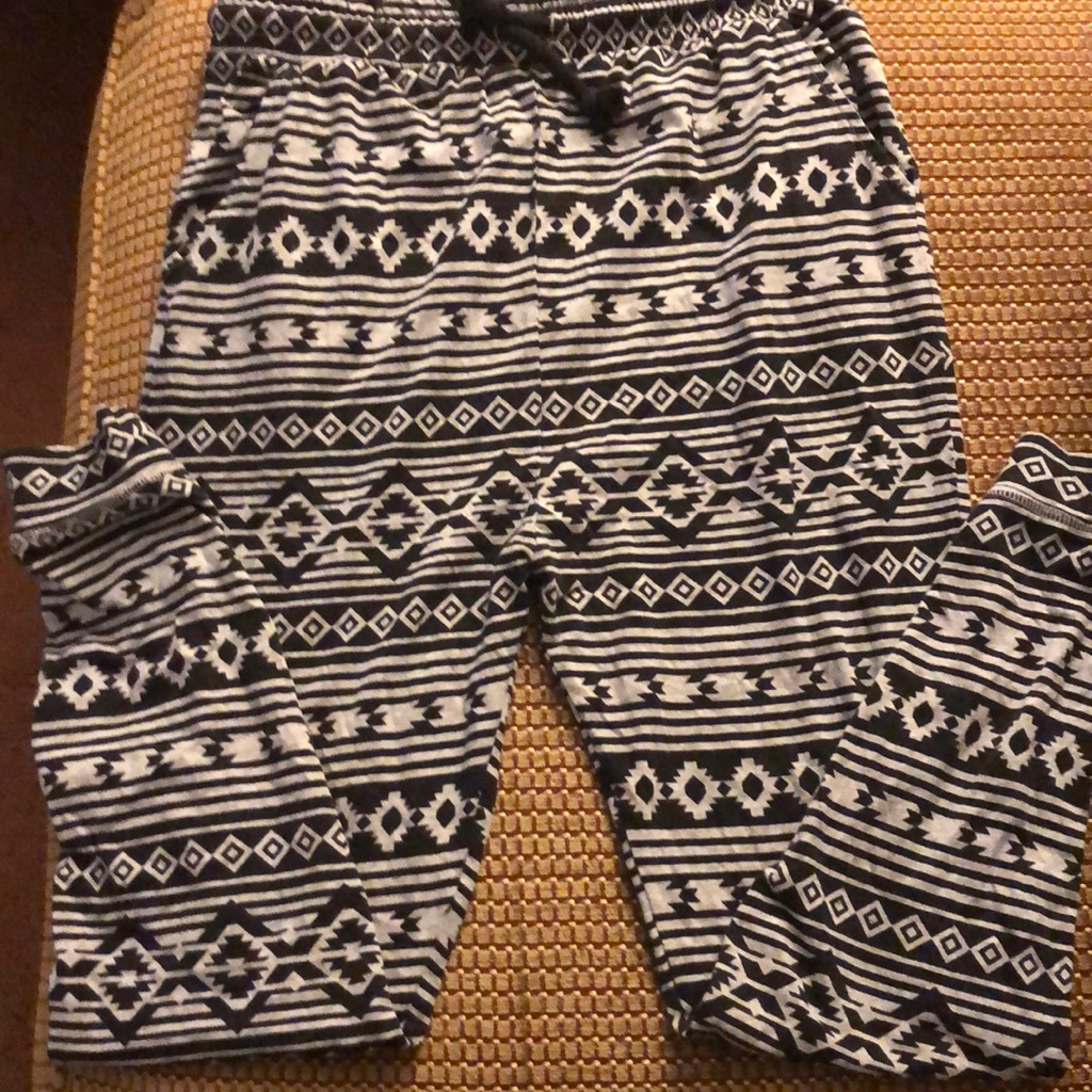 Divided Pants Euc